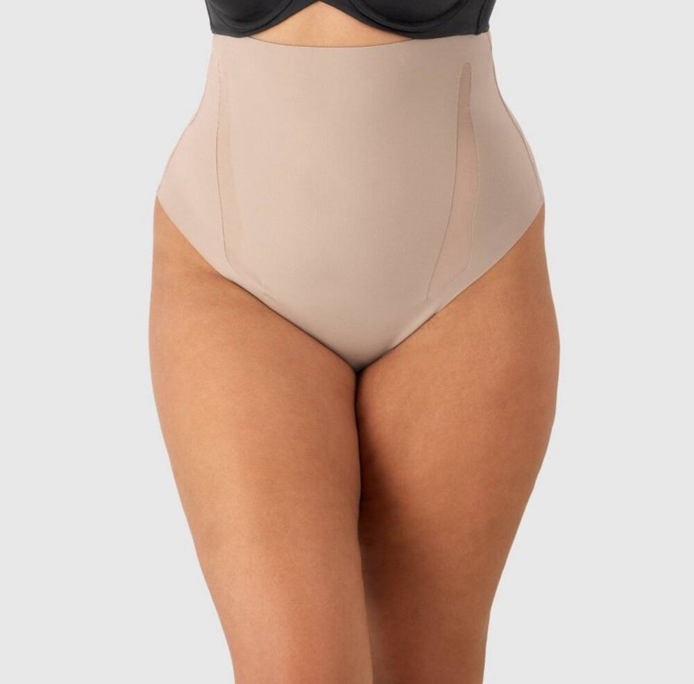 Maidenform Women's Modern Sculpts Ultra Firm Thong SES200 - Evening Blush M
